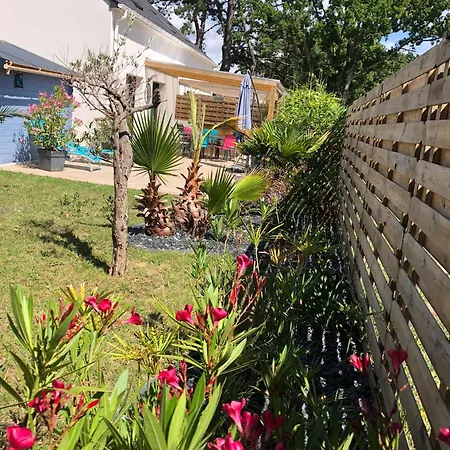 Hébergement de vacances Charming House 3 Bedrooms *